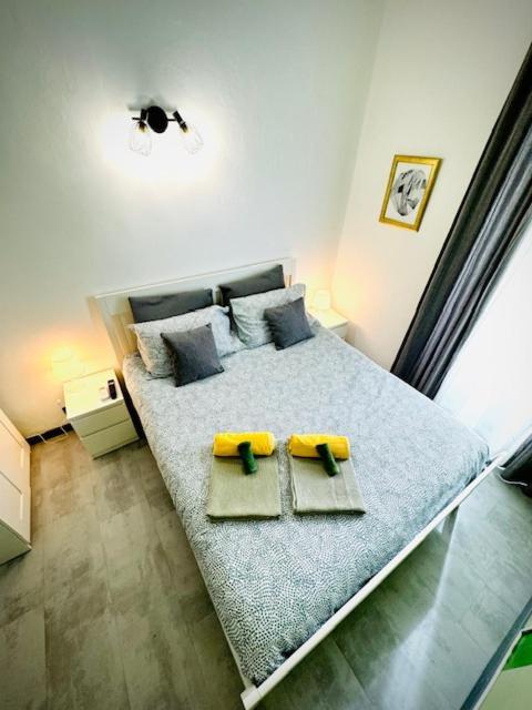 Casa Vacanza A 100 Metri Dal Mare Imperia Extérieur photo